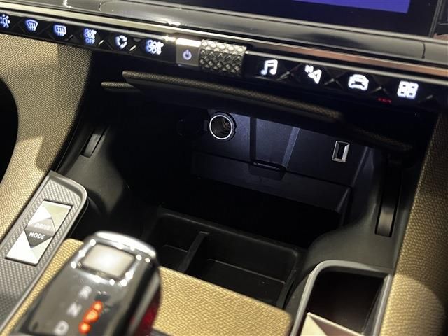 CITROEN DS7 CROSSBAC 2018 Image 31