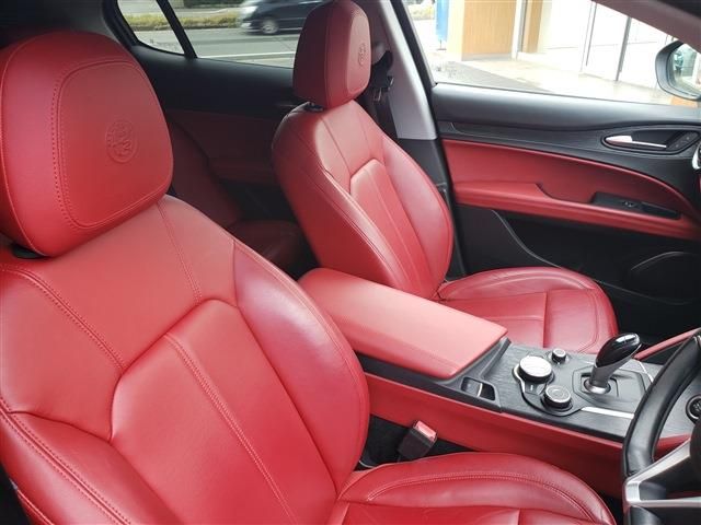 ALFAROMEO STELVIO 2019 Image 31