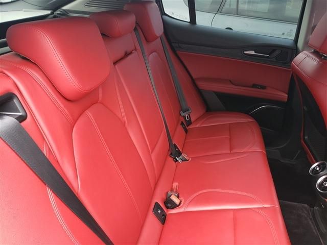 ALFAROMEO STELVIO 2019 Image 31