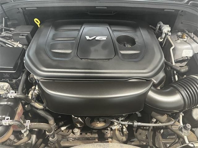 JEEP GRAND CHEROKEE 2017 Image 31