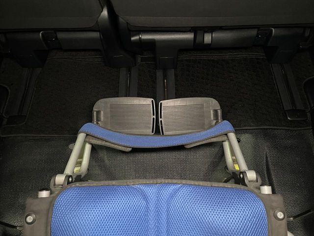 TOYOTA NOAH 2020 Image 31