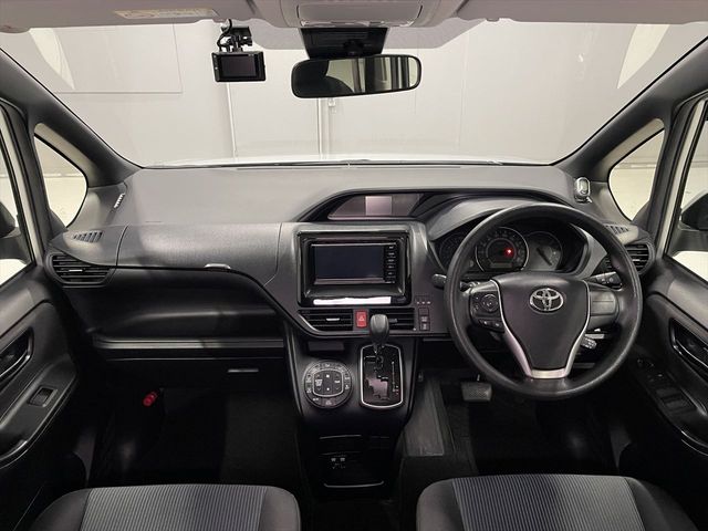 TOYOTA NOAH 2020 Image 31