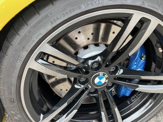 BMW M4 2015 Image 31