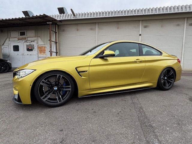 BMW M4 2015 Image 31