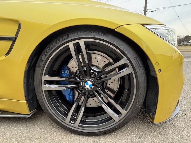 BMW M4 2015 Image 31