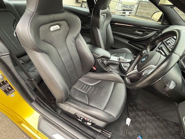 BMW M4 2015 Image 31