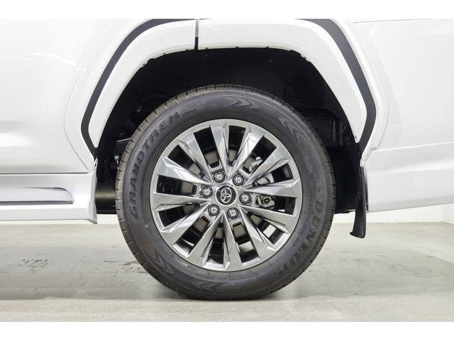 TOYOTA LANDCRUISER WAGON 2023 Image 31