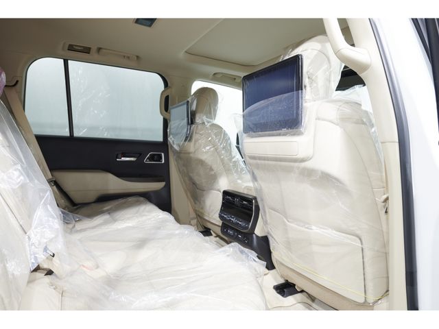 TOYOTA LANDCRUISER WAGON 2023 Image 31