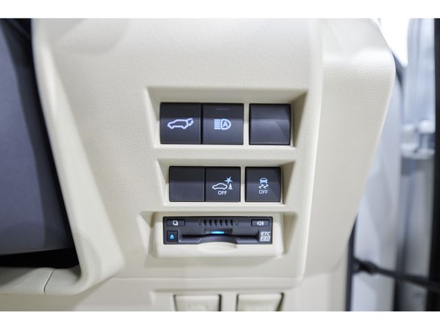 TOYOTA LANDCRUISER WAGON 2023 Image 31