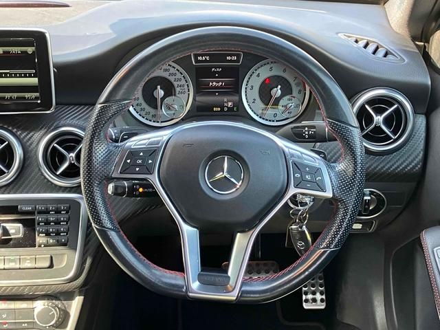 MERCEDES BENZ A CLAS 2014 Image 31