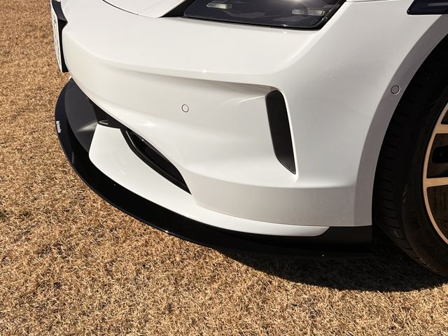 PORSCHE TAYCAN 2025 Image 31