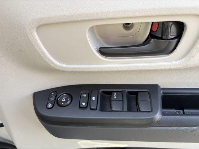 HONDA N BOX 4WD 2024 Image 31