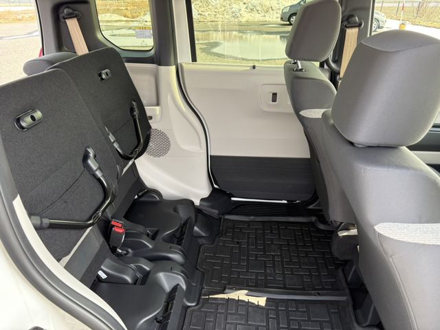 HONDA N BOX 4WD 2024 Image 31