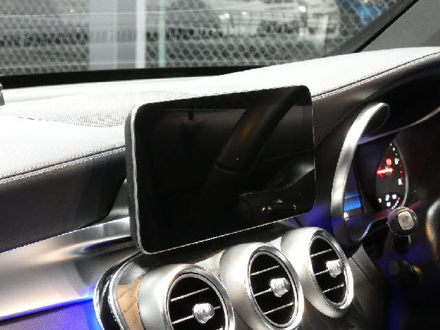 MERCEDES BENZ GLC CL 2019 Image 31