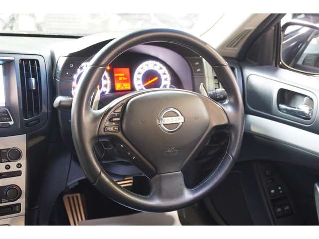 NISSAN SKYLINE COUPE 2007 Image 31