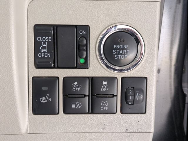 DAIHATSU TANTO 2018 Image 31