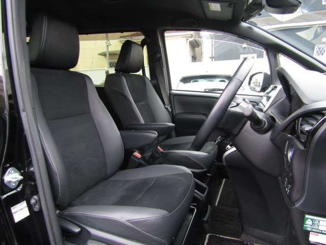 TOYOTA VOXY HYBRID 4WD 2020 Image 31