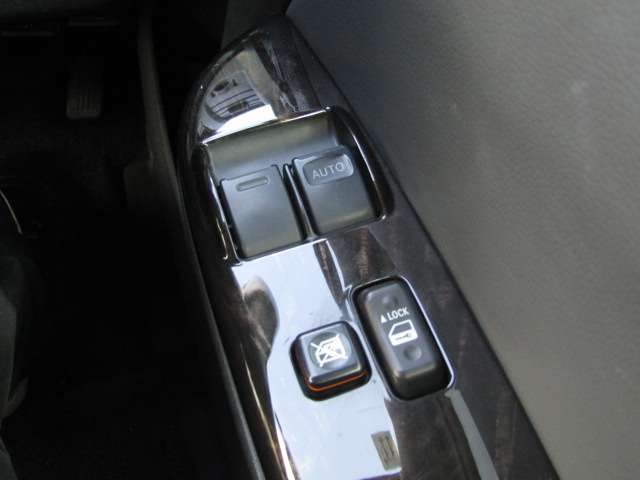 TOYOTA HIACE VAN 2WD 2022 Image 31