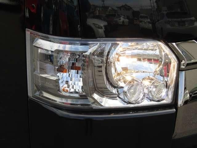 TOYOTA HIACE VAN 2WD 2022 Image 31