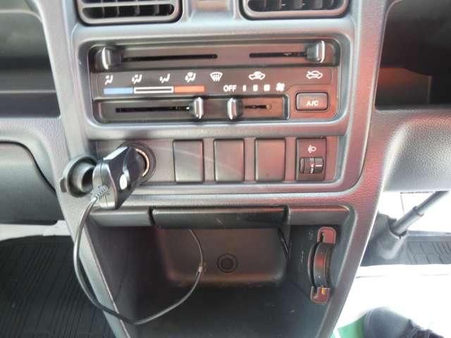 NISSAN NT100 CLIPPER 2018 Image 31