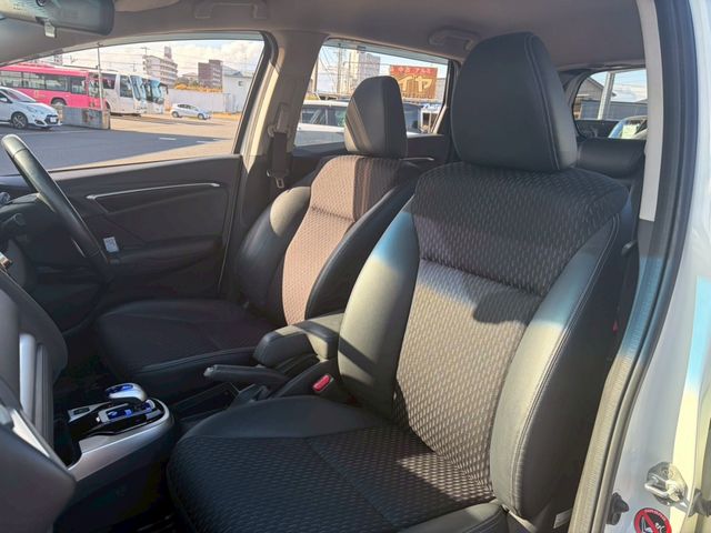 HONDA FIT 2013 Image 31