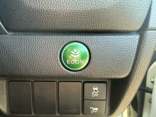 HONDA FIT 2013 Image 31