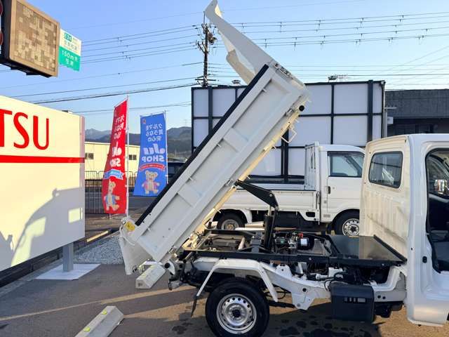 DAIHATSU HIJET DUMP 4WD 2019 Image 31