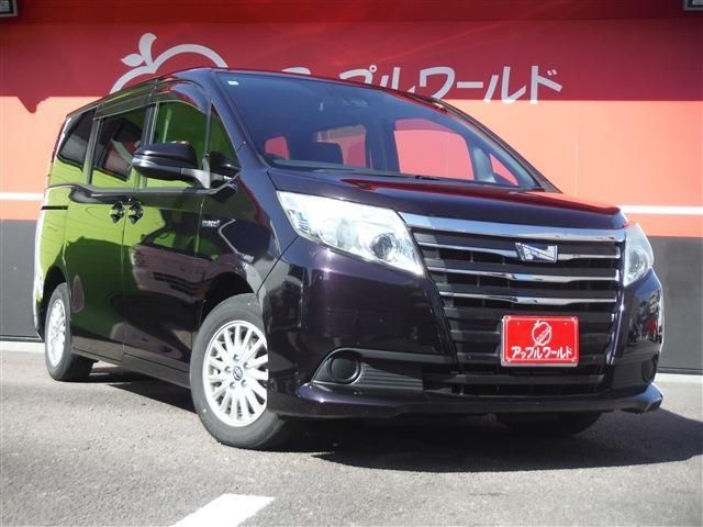 TOYOTA NOAH HYBRID 4WD 2016 Image 31