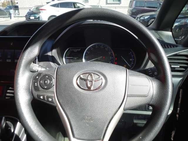 TOYOTA NOAH HYBRID 4WD 2016 Image 31