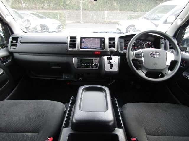 TOYOTA HIACE VAN 2WD 2017 Image 31