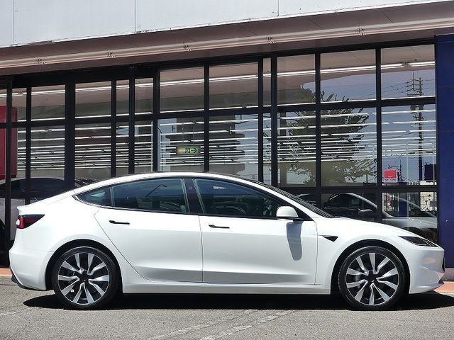 TESLA MODEL 3 2025 Image 31