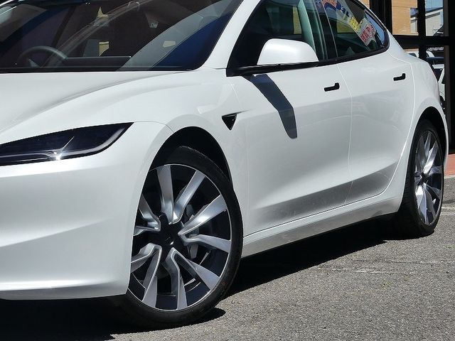 TESLA MODEL 3 2025 Image 31