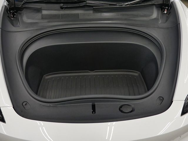 TESLA MODEL 3 2025 Image 31