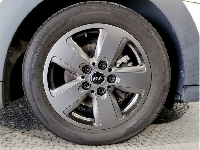 BMW MINI COOPER D 5DOOR 2021 Image 31