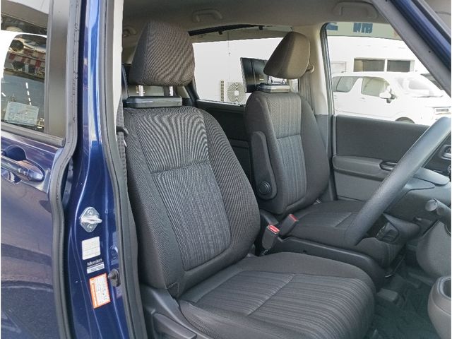 HONDA FREED HYBRID 2017 Image 31