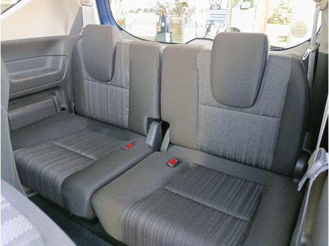 HONDA FREED HYBRID 2017 Image 31