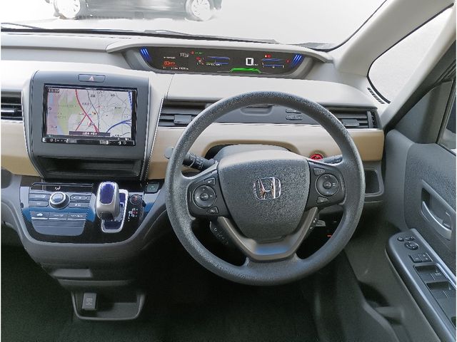 HONDA FREED HYBRID 2017 Image 31