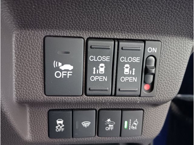 HONDA FREED HYBRID 2017 Image 31