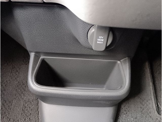 HONDA N BOX 2023 Image 31