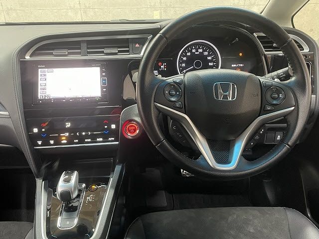 HONDA SHUTTLE HYBRID 2019 Image 31