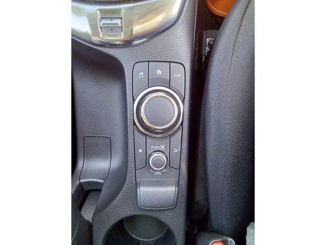 MAZDA DEMIO 2015 Image 31