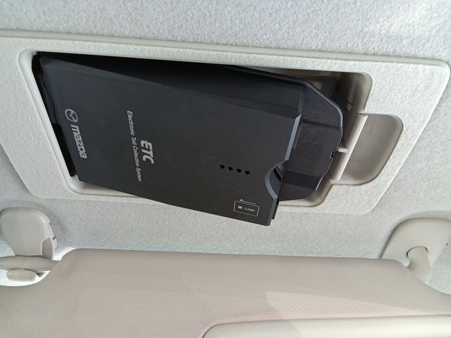 MAZDA DEMIO 2015 Image 31