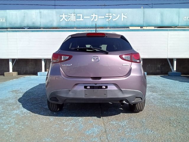 MAZDA DEMIO 2015 Image 31