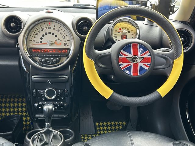 BMW MINI COOPER CROS 2012 Image 31