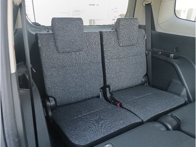 TOYOTA SIENTA HYBRID 2023 Image 31