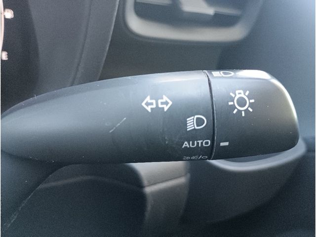 TOYOTA SIENTA HYBRID 2023 Image 31