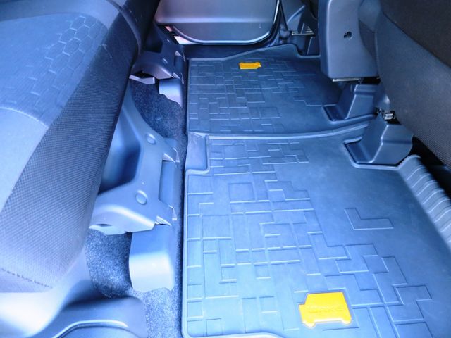 DAIHATSU WAKE 4WD 2015 Image 31