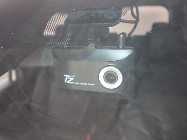 TOYOTA NOAH HYBRID 2022 Image 31