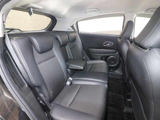 HONDA VEZEL HYBRID 2019 Image 31