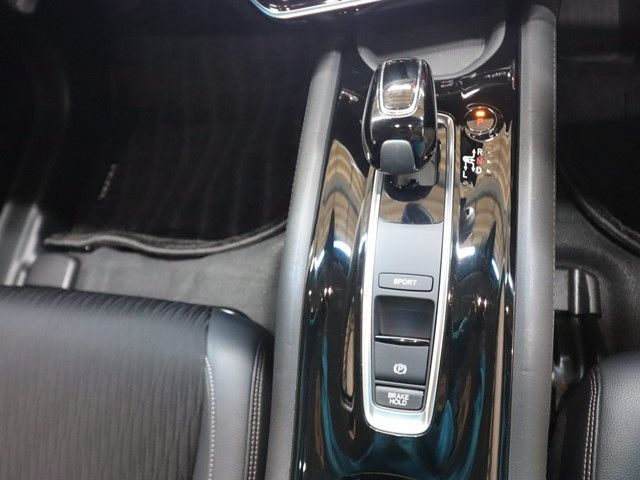 HONDA VEZEL HYBRID 2019 Image 31